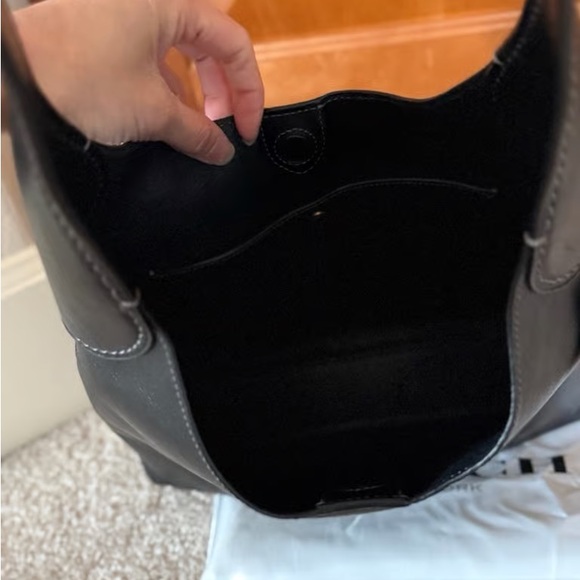 Coach Shoulder Bag 28 in black - Picture 6 of 7